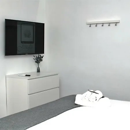Jingtu Wellness & 3* Comares